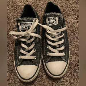 Converse size 6 Navy blue